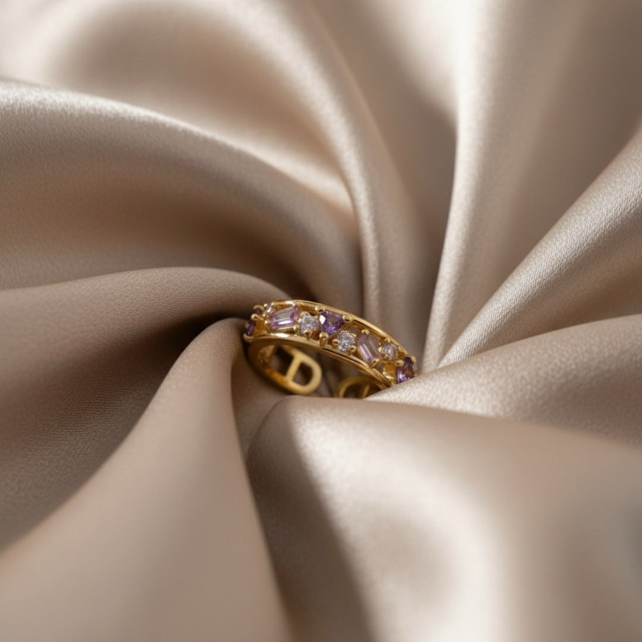 𝖲𝖠𝖡𝖤𝖭𝖣𝖠 Charming Ring