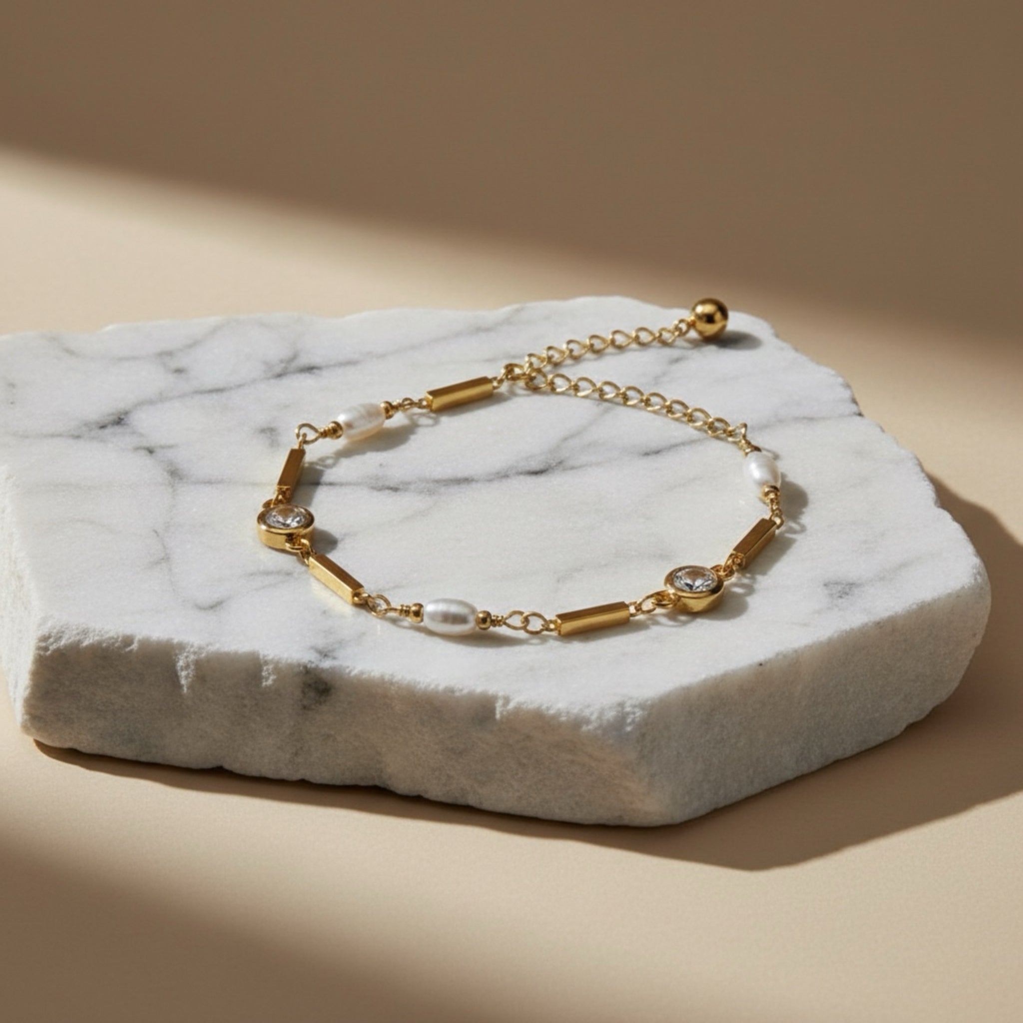 𝖲𝖠𝖡𝖤𝖭𝖣𝖠 Dainty Bracelet