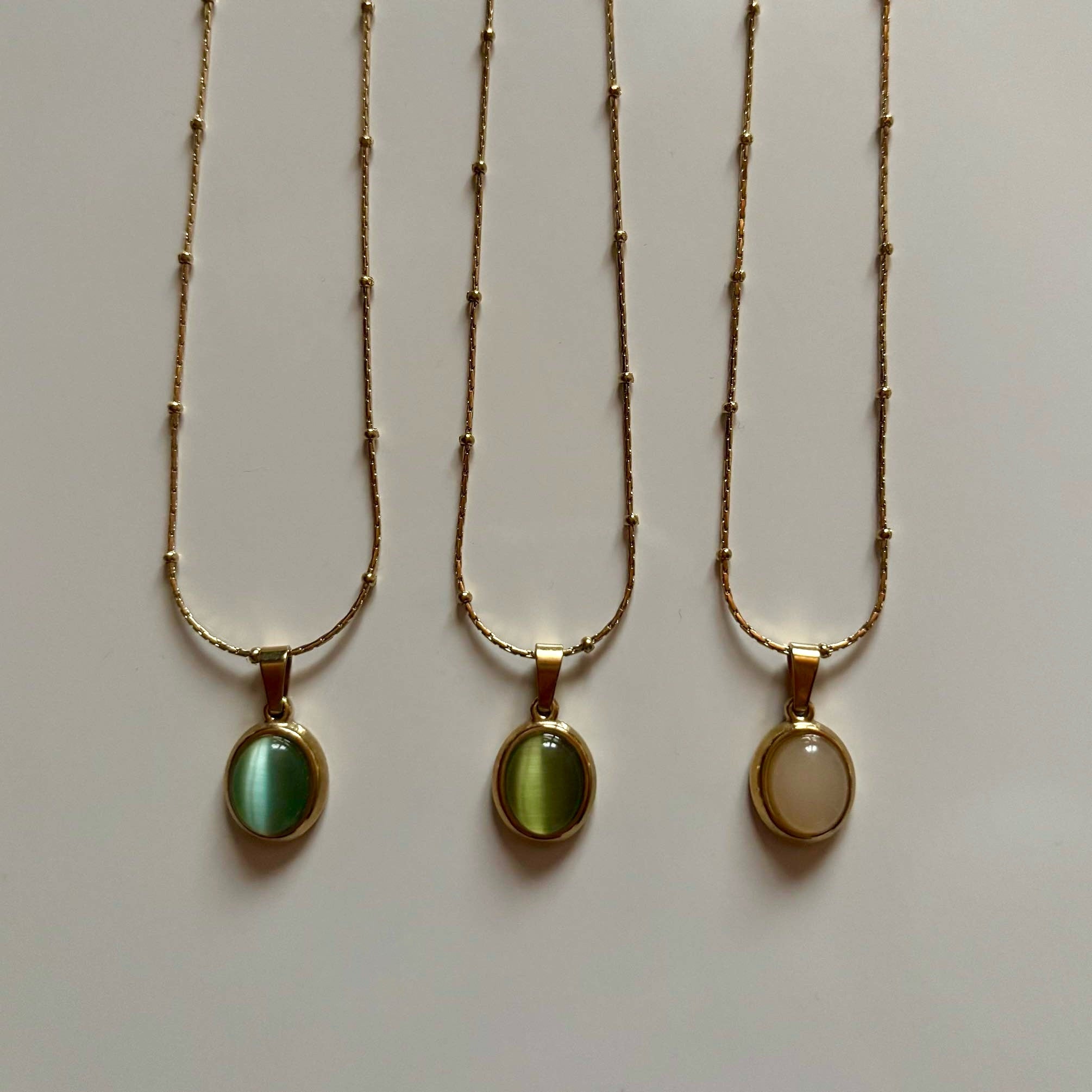 𝖲𝖠𝖡𝖤𝖭𝖣𝖠 Oval Necklace