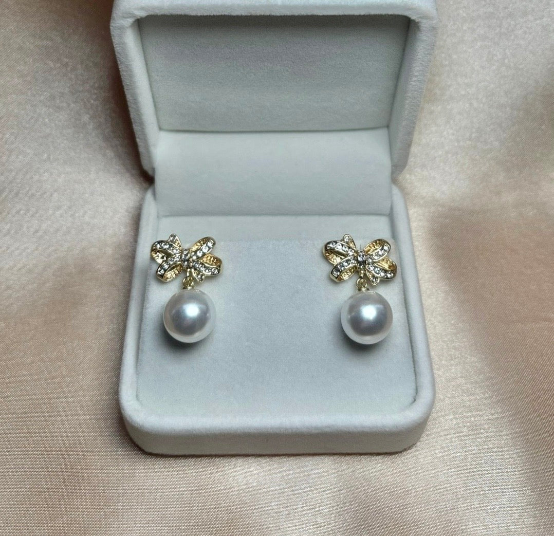 𝖲𝖠𝖡𝖤𝖭𝖣𝖠 Ribbon Earrings