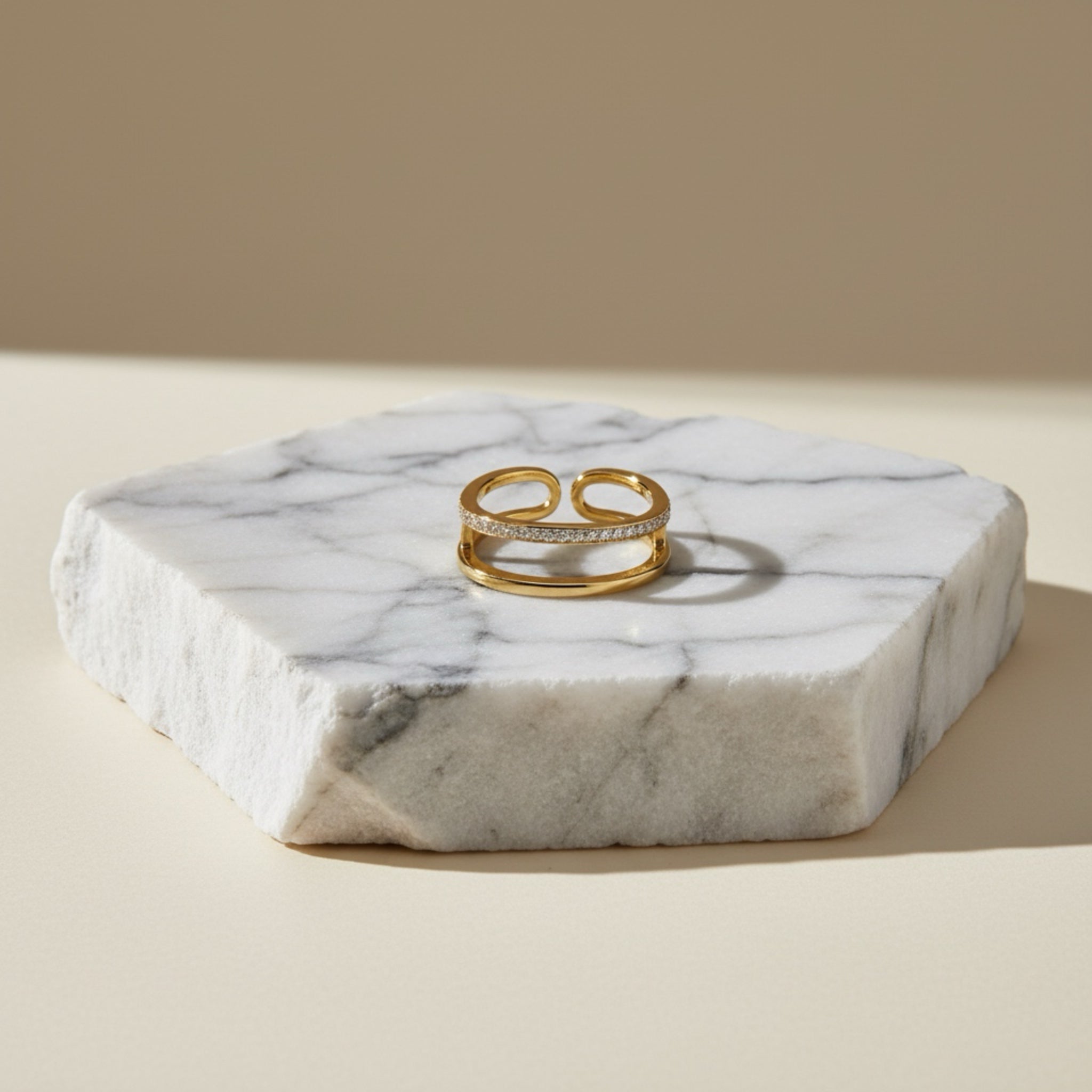 𝖲𝖠𝖡𝖤𝖭𝖣𝖠 Fine Ethereal Ring