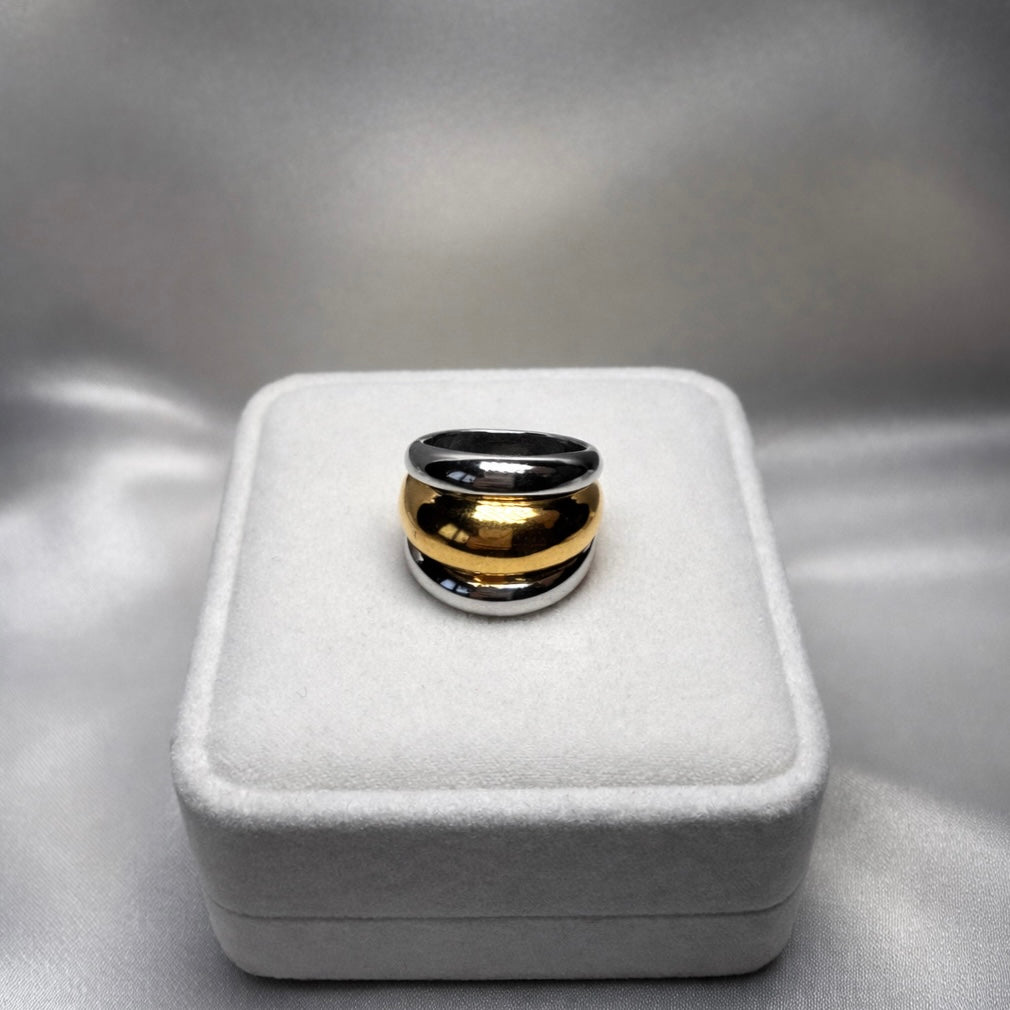 𝖲𝖠𝖡𝖤𝖭𝖣𝖠 Triple Color Ring