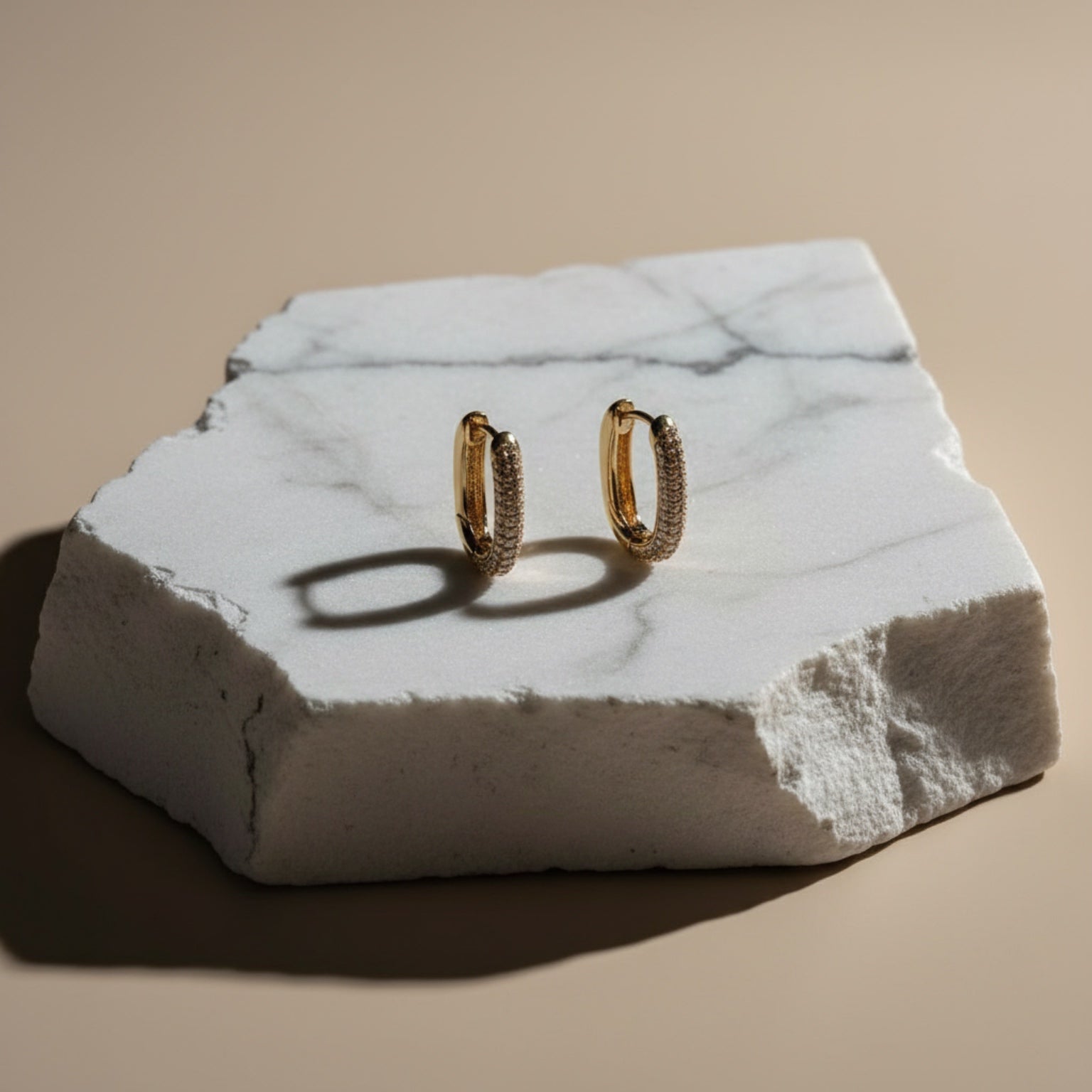 𝖲𝖠𝖡𝖤𝖭𝖣𝖠 Shiny Earrings