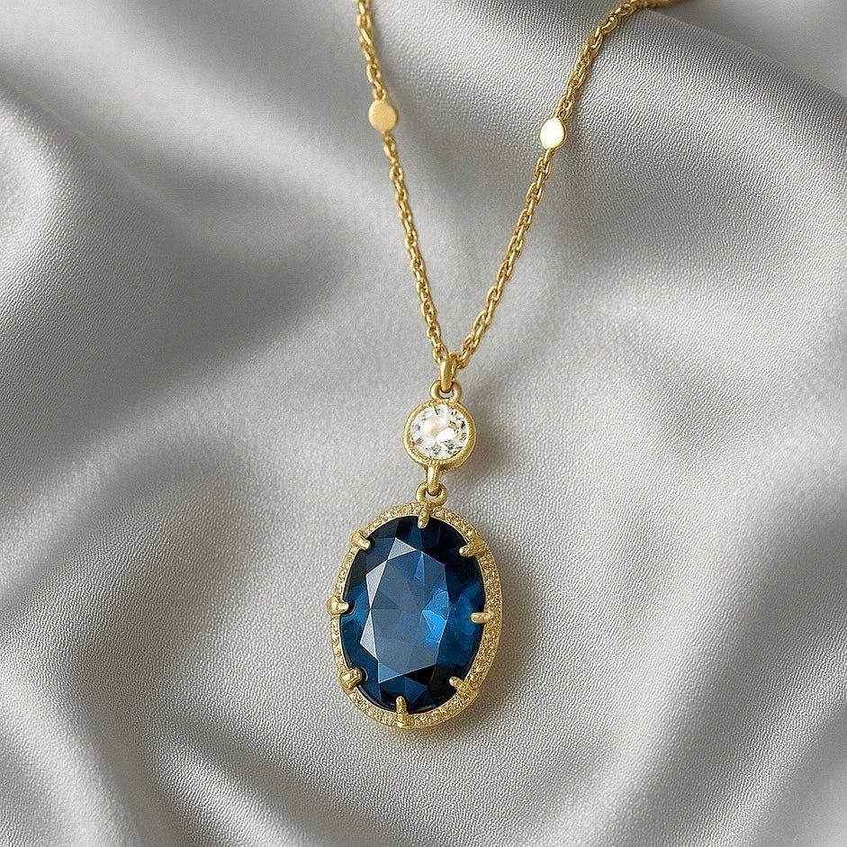 𝖲𝖠𝖡𝖤𝖭𝖣𝖠 Sky Blue Necklace