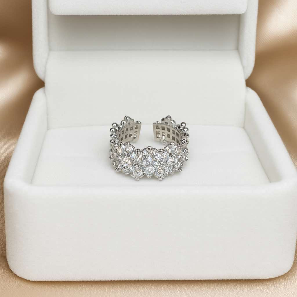 𝖲𝖠𝖡𝖤𝖭𝖣𝖠 Glitter Glam Ring