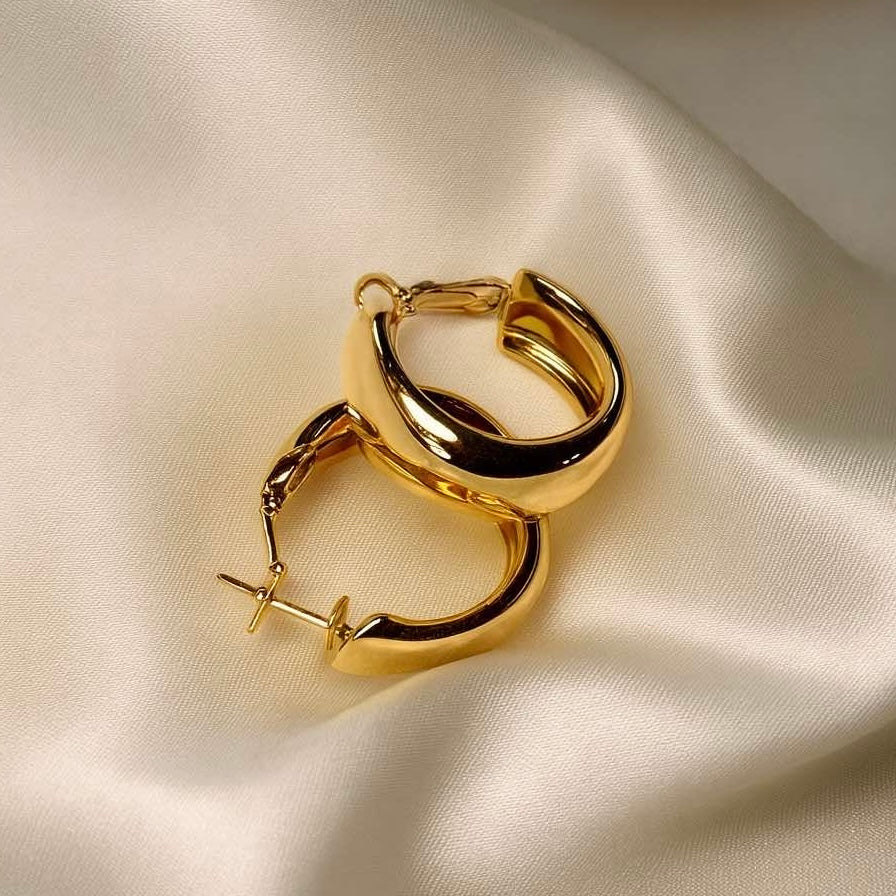 𝖲𝖠𝖡𝖤𝖭𝖣𝖠 Hoop Earrings