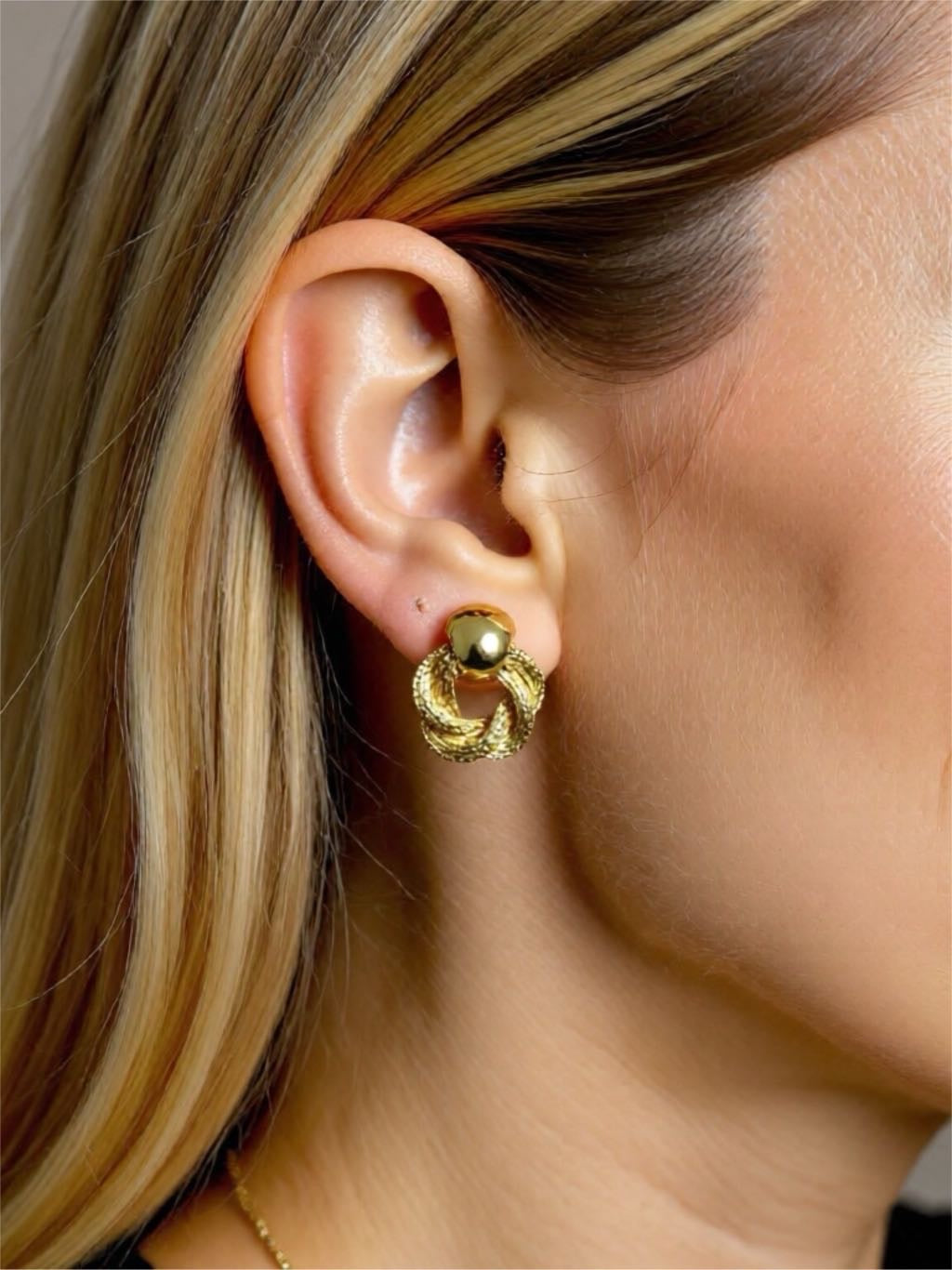 𝖲𝖠𝖡𝖤𝖭𝖣𝖠 Weave Earrings