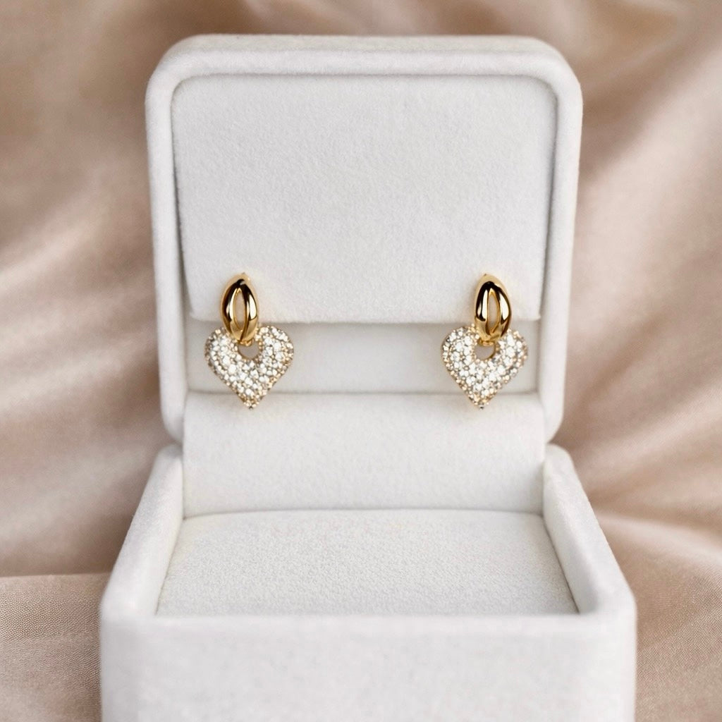 𝖲𝖠𝖡𝖤𝖭𝖣𝖠 Heart Earrings