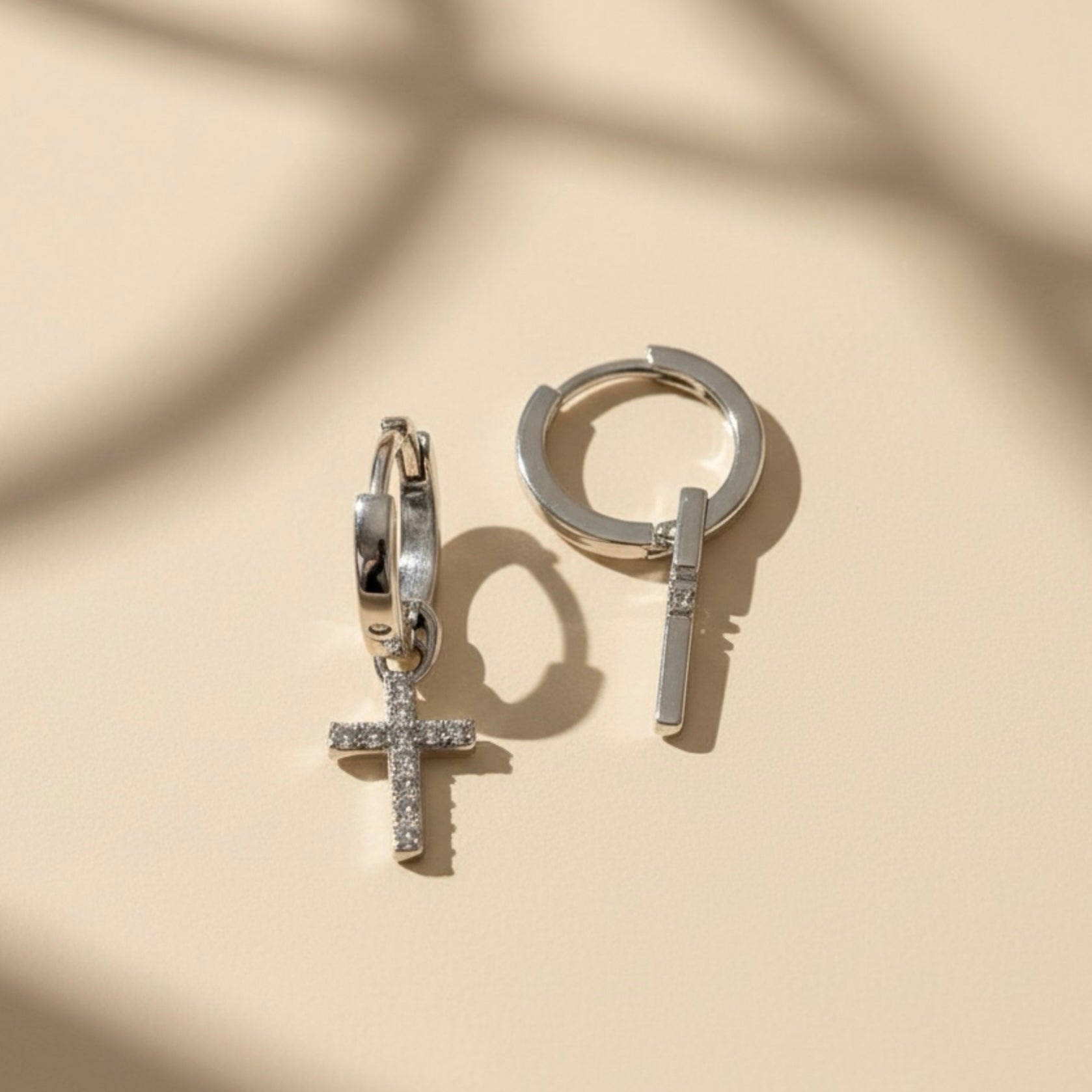 𝖲𝖠𝖡𝖤𝖭𝖣𝖠 Cross Eardrops