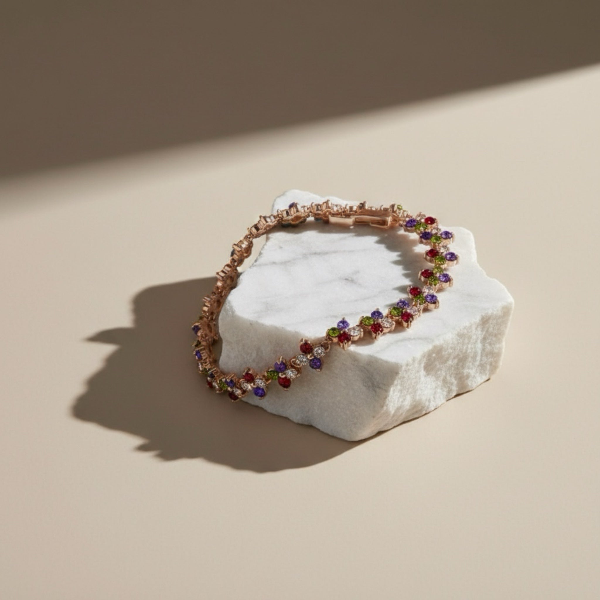 𝖲𝖠𝖡𝖤𝖭𝖣𝖠 Flower Bracelet