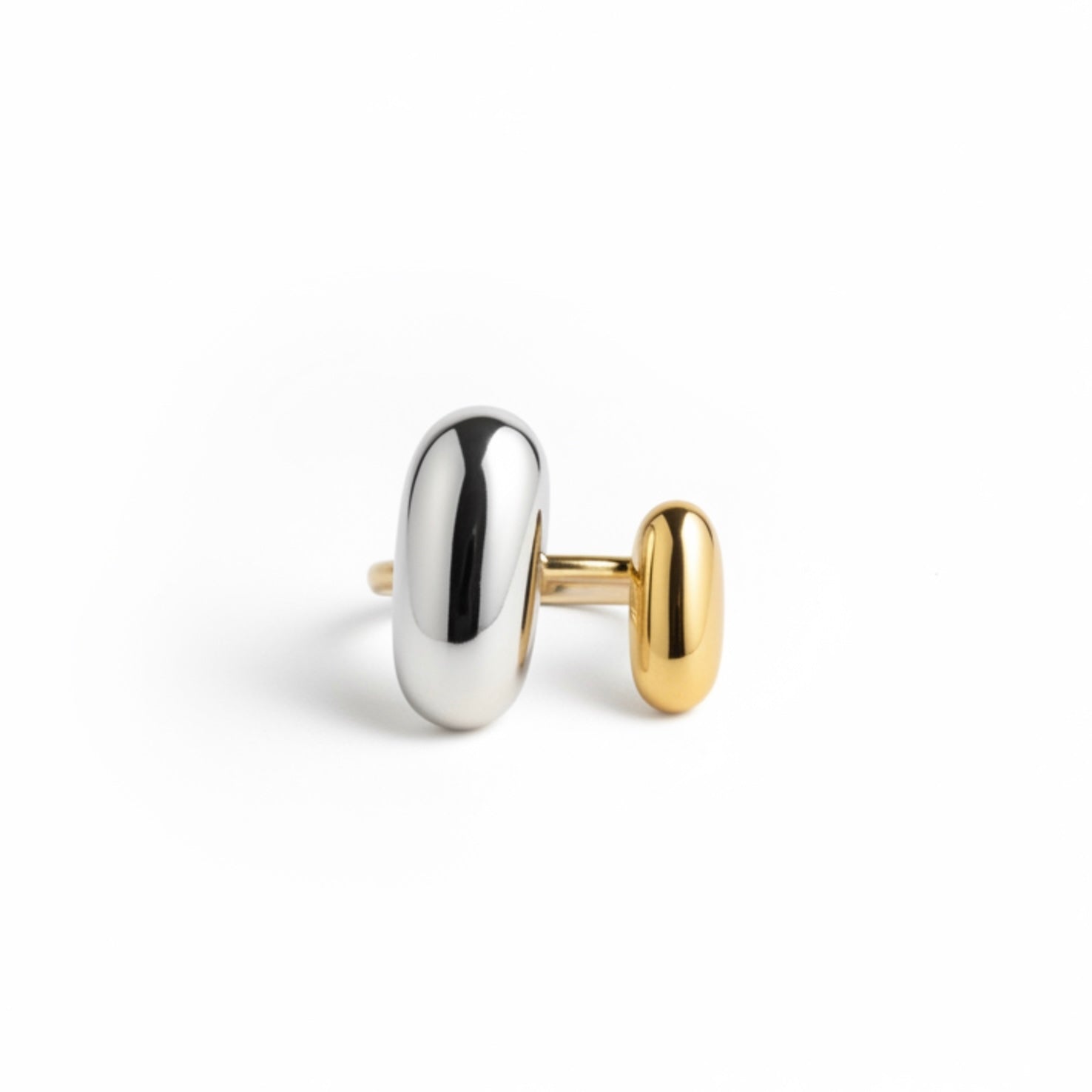 𝖲𝖠𝖡𝖤𝖭𝖣𝖠 Round Double Ring