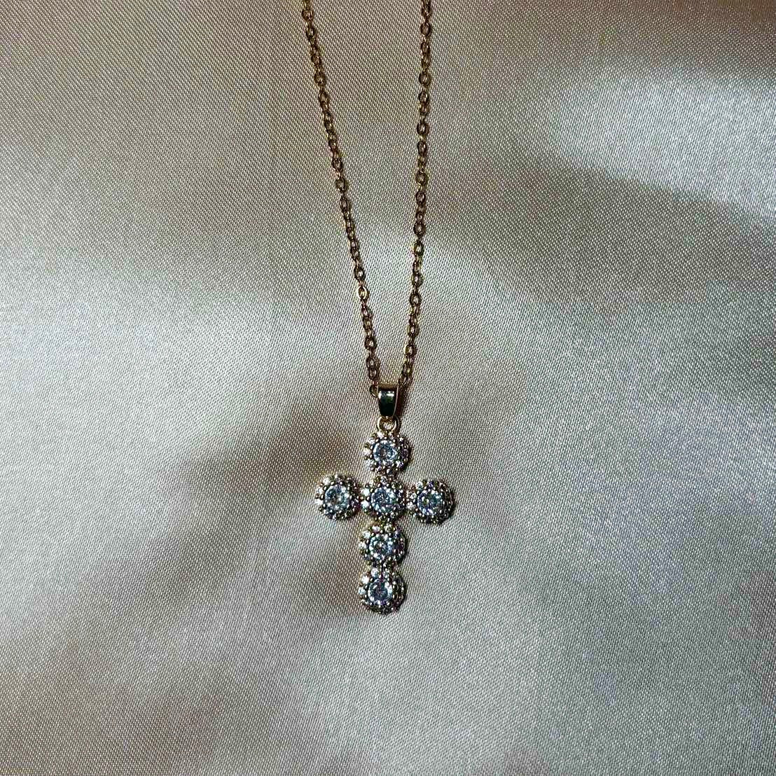 𝖲𝖠𝖡𝖤𝖭𝖣𝖠 Round Fancy Cross